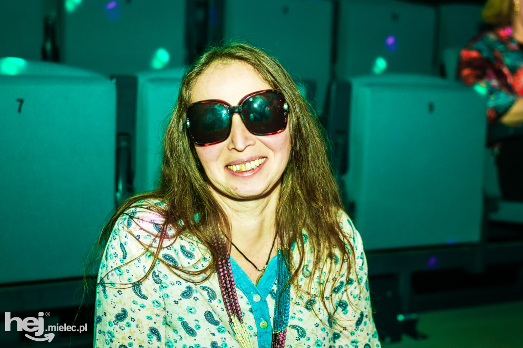 IMPREZA TANECZNA W STYLU LAT 70-TYCH w Domu Kultury w Przecławiu