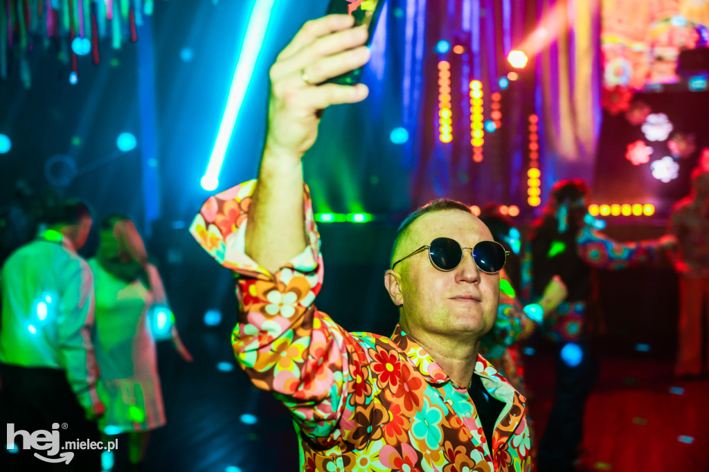 IMPREZA TANECZNA W STYLU LAT 70-TYCH w Domu Kultury w Przecławiu