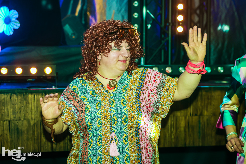 IMPREZA TANECZNA W STYLU LAT 70-TYCH w Domu Kultury w Przecławiu