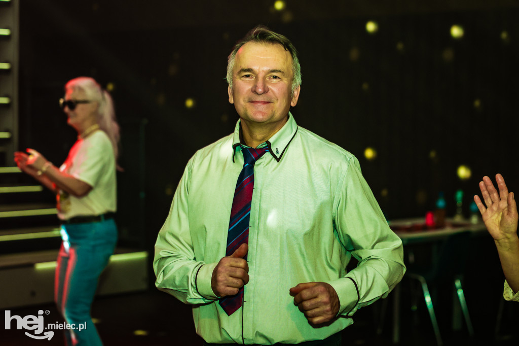 IMPREZA TANECZNA W STYLU LAT 70-TYCH w Domu Kultury w Przecławiu