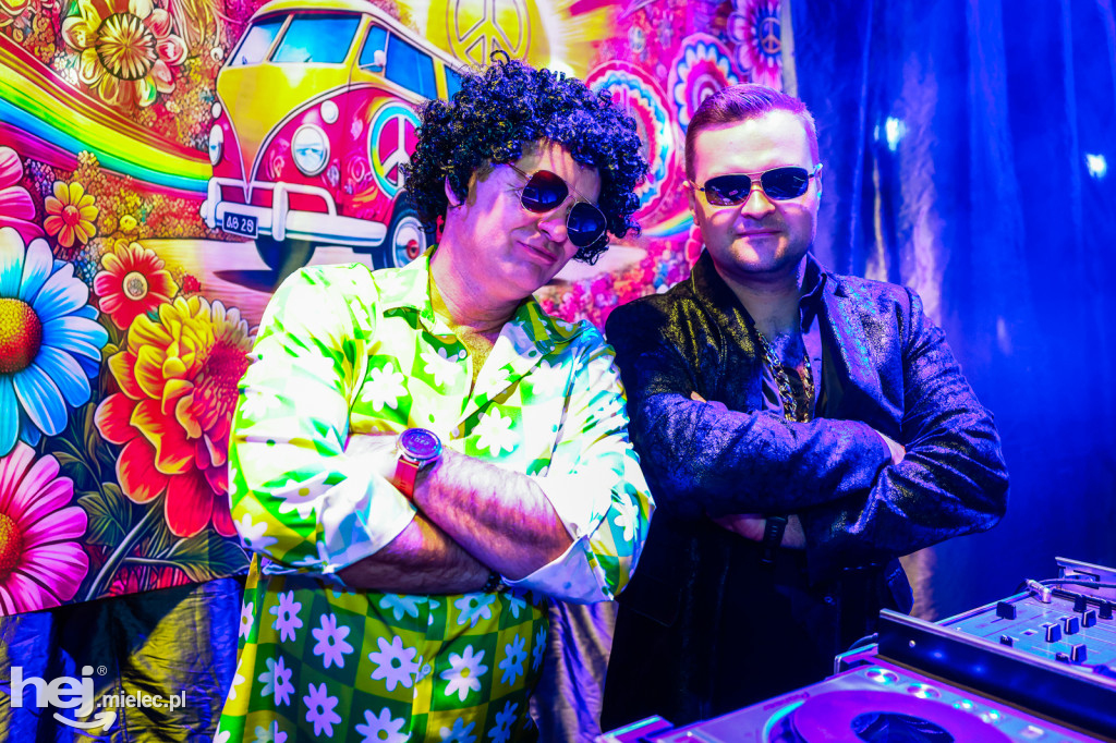 IMPREZA TANECZNA W STYLU LAT 70-TYCH w Domu Kultury w Przecławiu