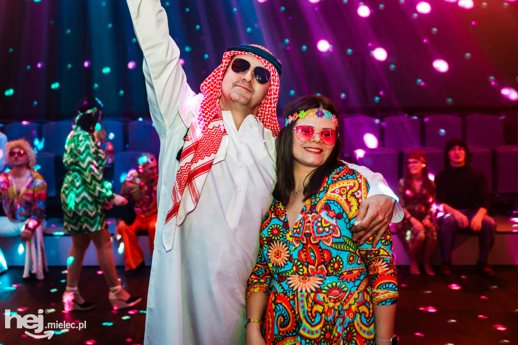 IMPREZA TANECZNA W STYLU LAT 70-TYCH w Domu Kultury w Przecławiu