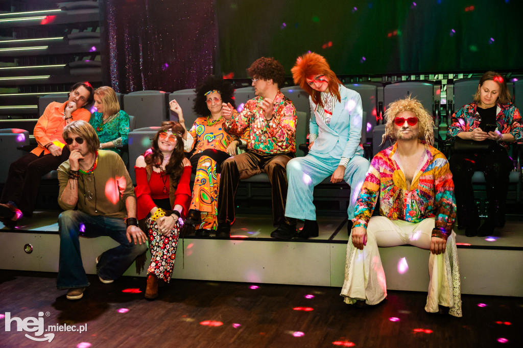 IMPREZA TANECZNA W STYLU LAT 70-TYCH w Domu Kultury w Przecławiu