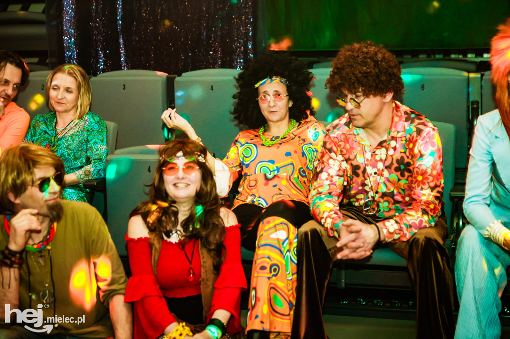 IMPREZA TANECZNA W STYLU LAT 70-TYCH w Domu Kultury w Przecławiu