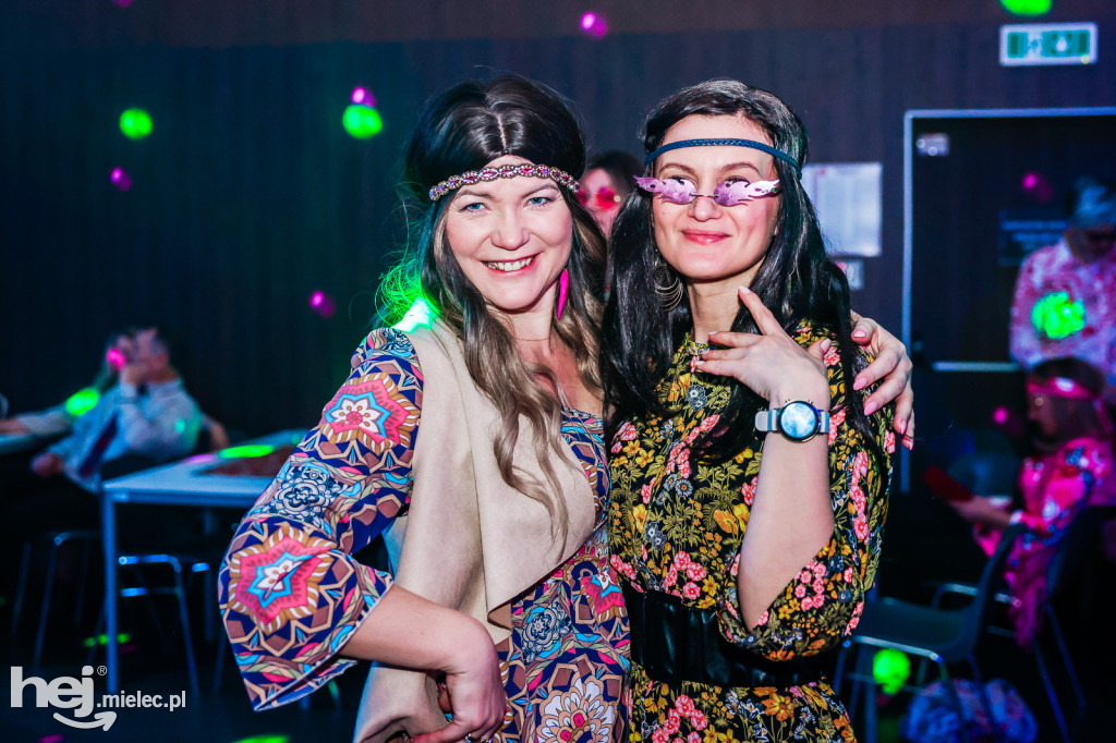 IMPREZA TANECZNA W STYLU LAT 70-TYCH w Domu Kultury w Przecławiu