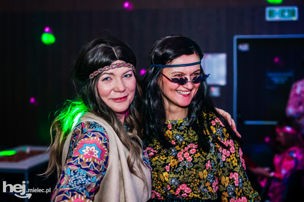 IMPREZA TANECZNA W STYLU LAT 70-TYCH w Domu Kultury w Przecławiu