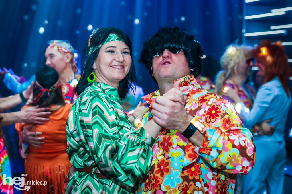 IMPREZA TANECZNA W STYLU LAT 70-TYCH w Domu Kultury w Przecławiu