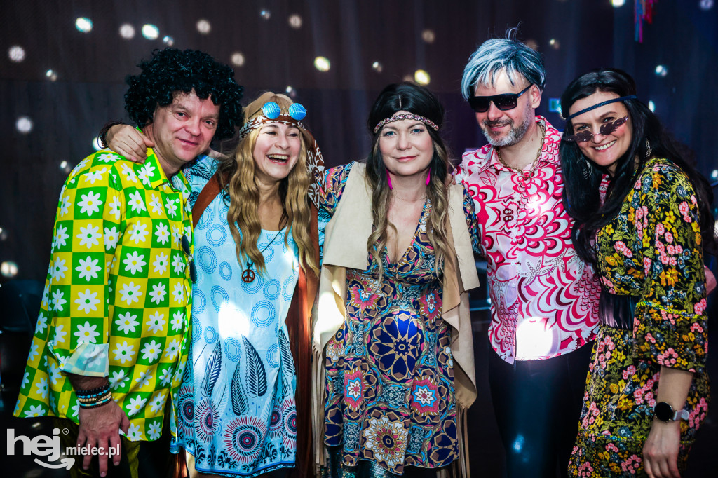 IMPREZA TANECZNA W STYLU LAT 70-TYCH w Domu Kultury w Przecławiu