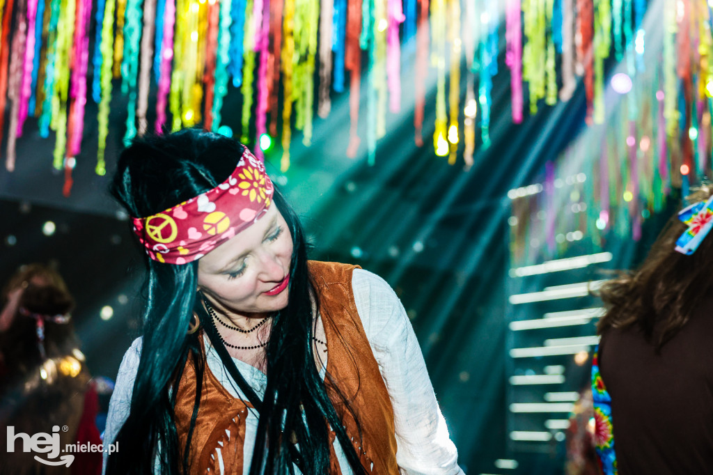 IMPREZA TANECZNA W STYLU LAT 70-TYCH w Domu Kultury w Przecławiu