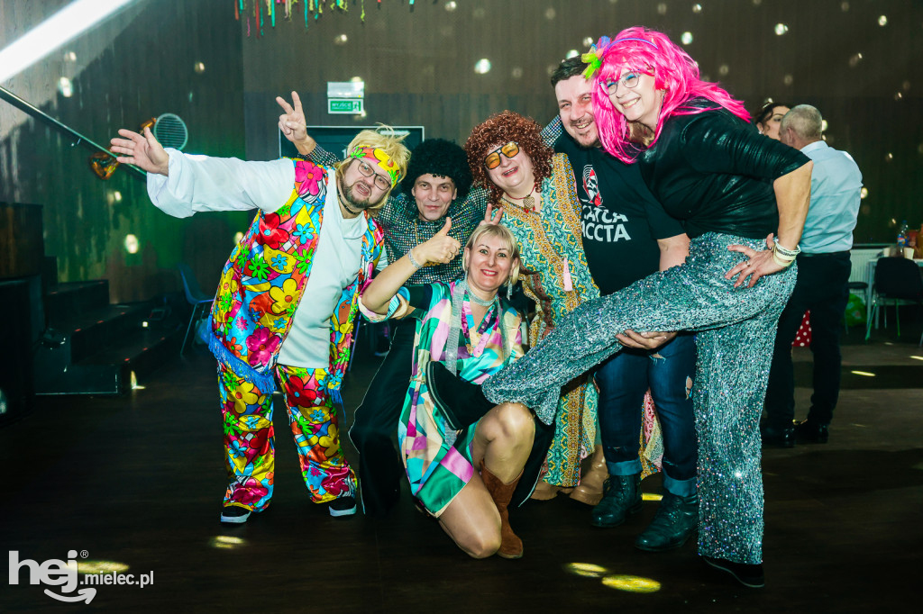 IMPREZA TANECZNA W STYLU LAT 70-TYCH w Domu Kultury w Przecławiu