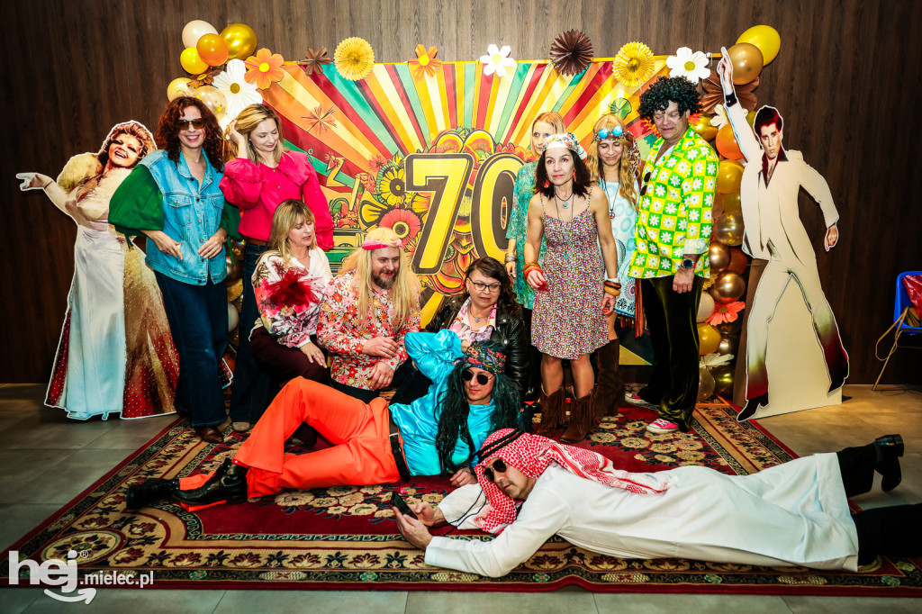 IMPREZA TANECZNA W STYLU LAT 70-TYCH w Domu Kultury w Przecławiu