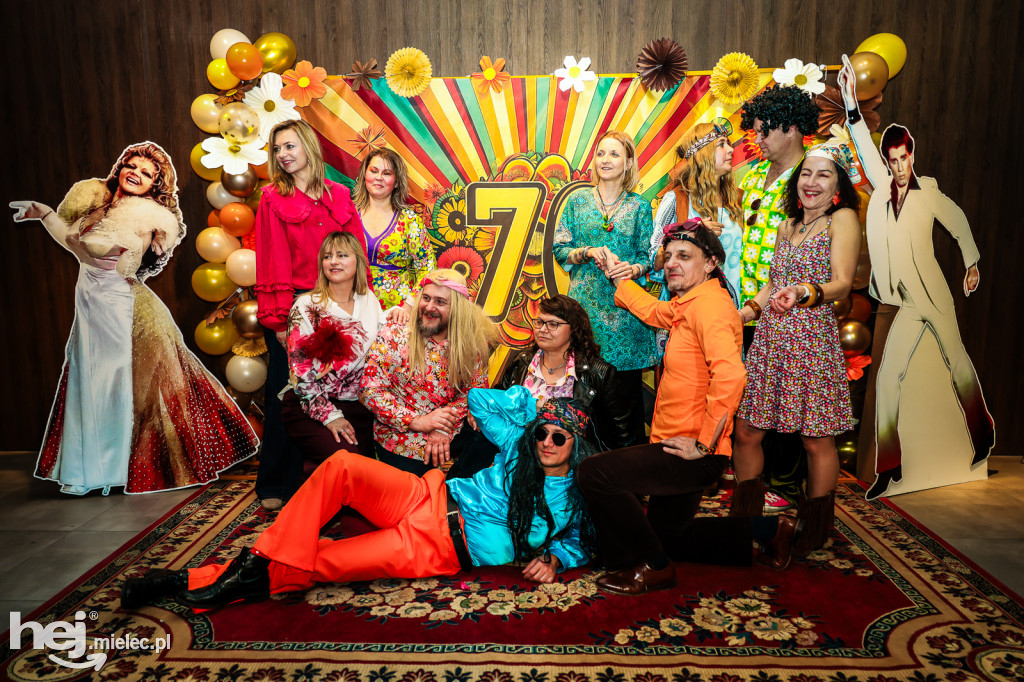 IMPREZA TANECZNA W STYLU LAT 70-TYCH w Domu Kultury w Przecławiu