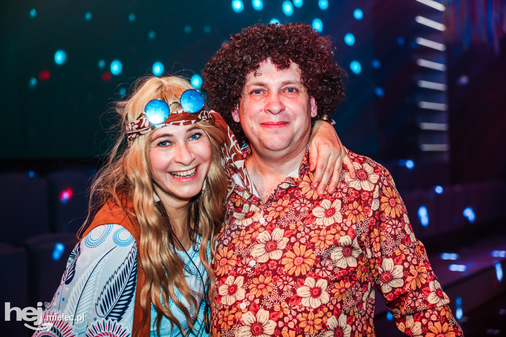 IMPREZA TANECZNA W STYLU LAT 70-TYCH w Domu Kultury w Przecławiu