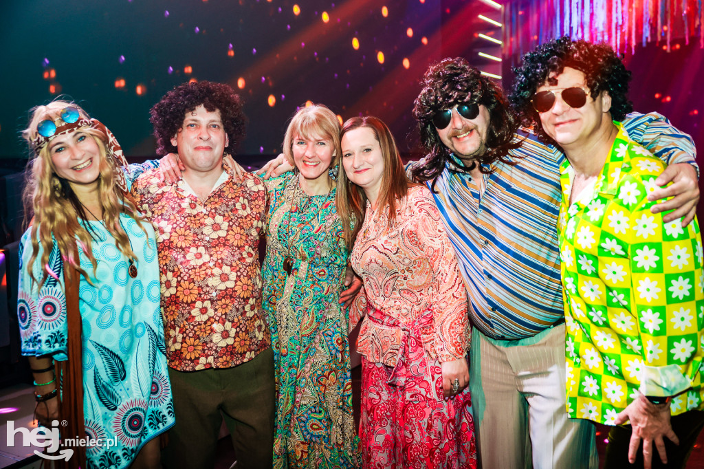 IMPREZA TANECZNA W STYLU LAT 70-TYCH w Domu Kultury w Przecławiu