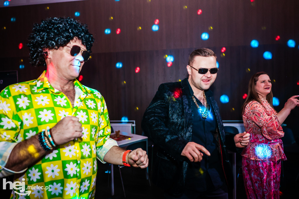 IMPREZA TANECZNA W STYLU LAT 70-TYCH w Domu Kultury w Przecławiu