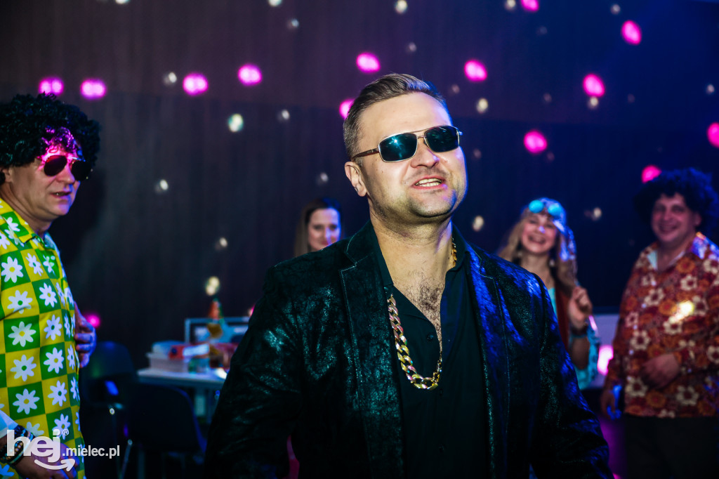 IMPREZA TANECZNA W STYLU LAT 70-TYCH w Domu Kultury w Przecławiu