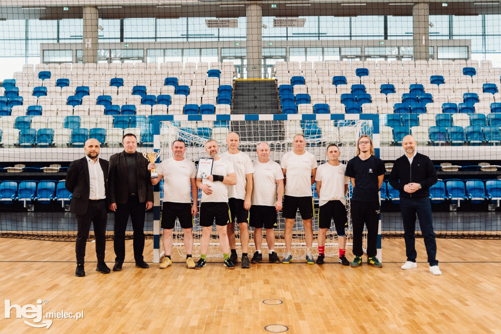 Turnieju Halowej Piłki Nożnej Oldboys 45+ o Puchar Prezydenta Mielca