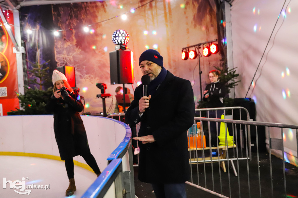 Dyskoteka na lodzie w Mielcu