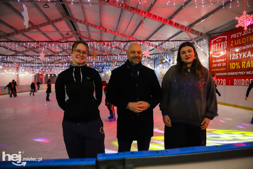 Dyskoteka na lodzie w Mielcu