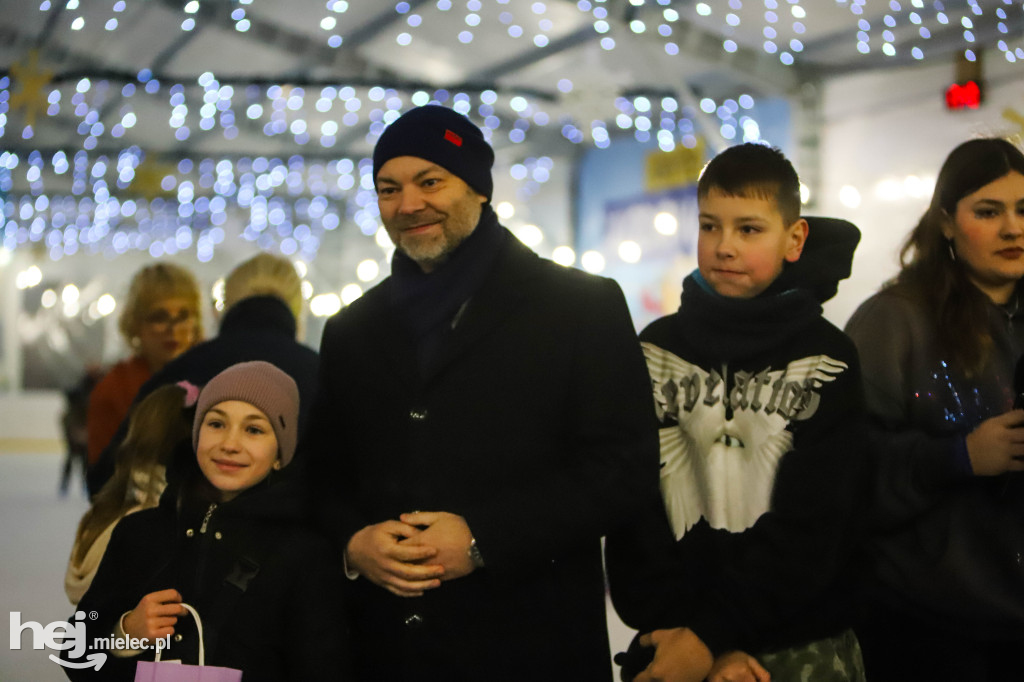 Dyskoteka na lodzie w Mielcu