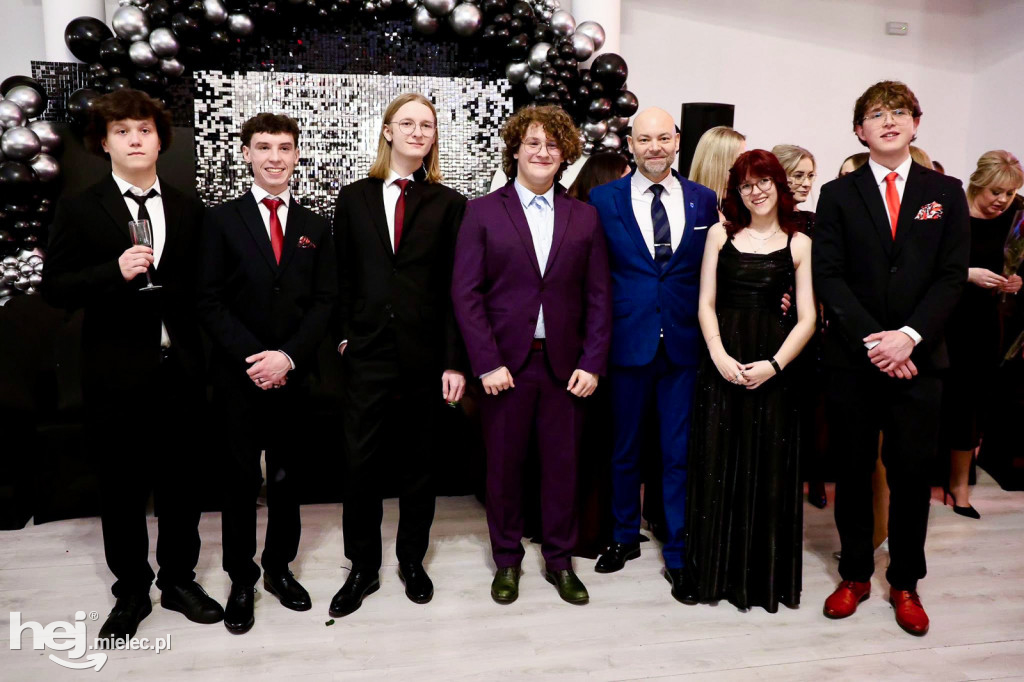 Wyjątkowa studniówka