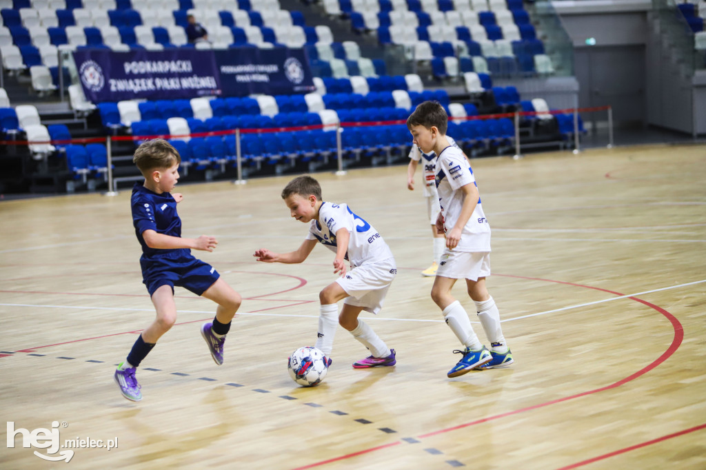 Młodzieżowe Mistrzostwa Podkarpacia w futsalu
