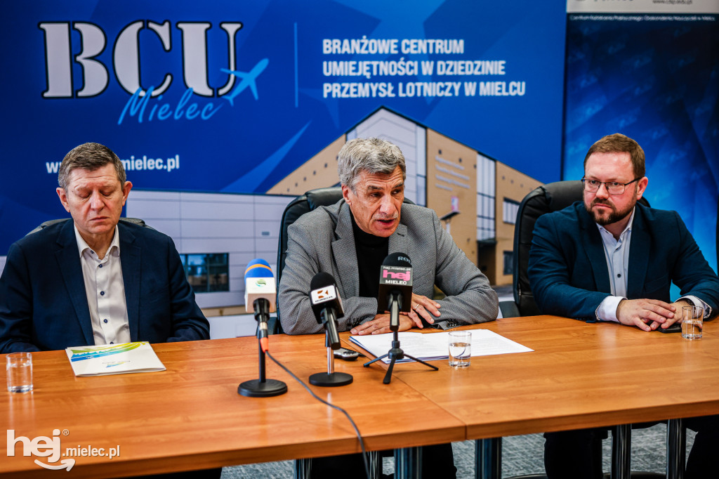 HACKCARPATHIA - ELIMINACJE POWIATOWE W MIELCU: konferencja prasowa