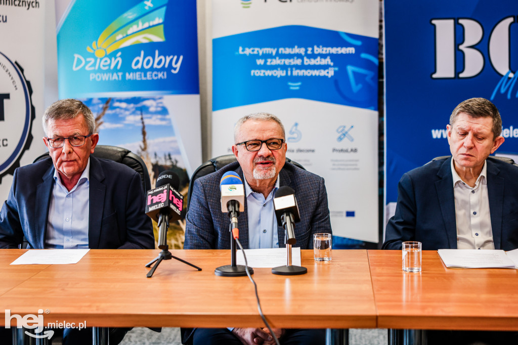 HACKCARPATHIA - ELIMINACJE POWIATOWE W MIELCU: konferencja prasowa