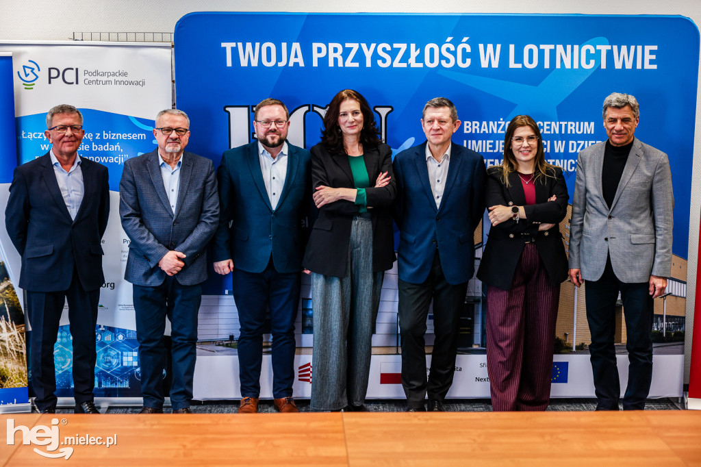 HACKCARPATHIA - ELIMINACJE POWIATOWE W MIELCU: konferencja prasowa