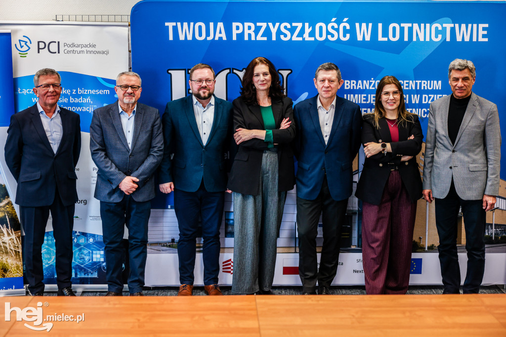 HACKCARPATHIA - ELIMINACJE POWIATOWE W MIELCU: konferencja prasowa