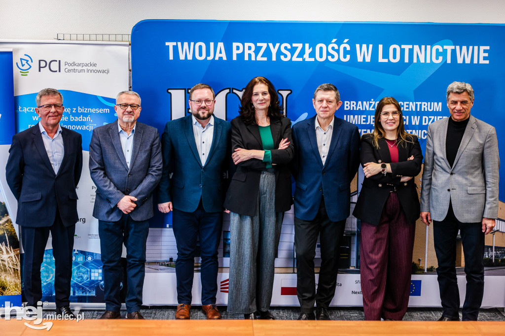 HACKCARPATHIA - ELIMINACJE POWIATOWE W MIELCU: konferencja prasowa