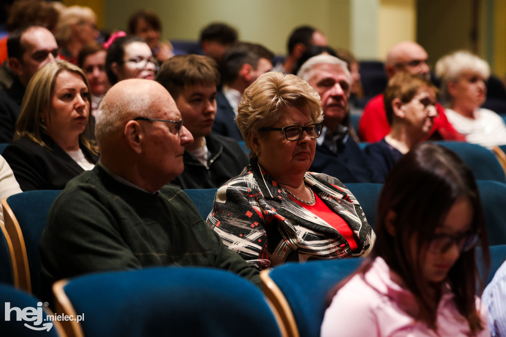 Koncert walentynkowy Mieleckiej Orkiestry Dętej