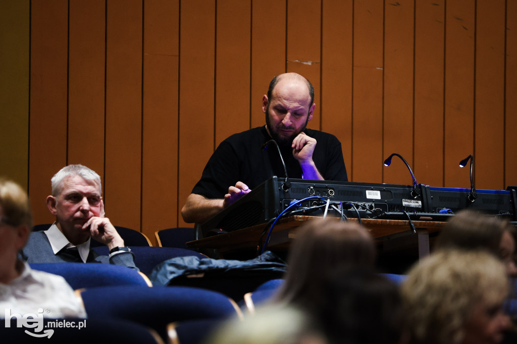 Koncert walentynkowy Mieleckiej Orkiestry Dętej