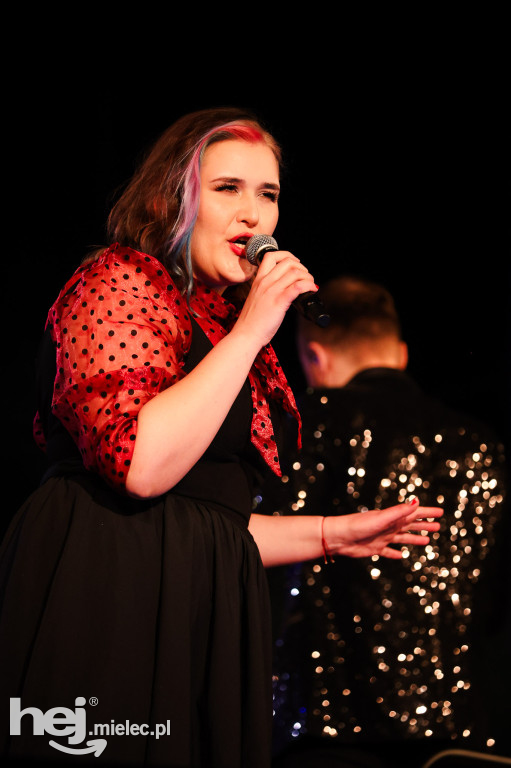 Koncert walentynkowy Mieleckiej Orkiestry Dętej