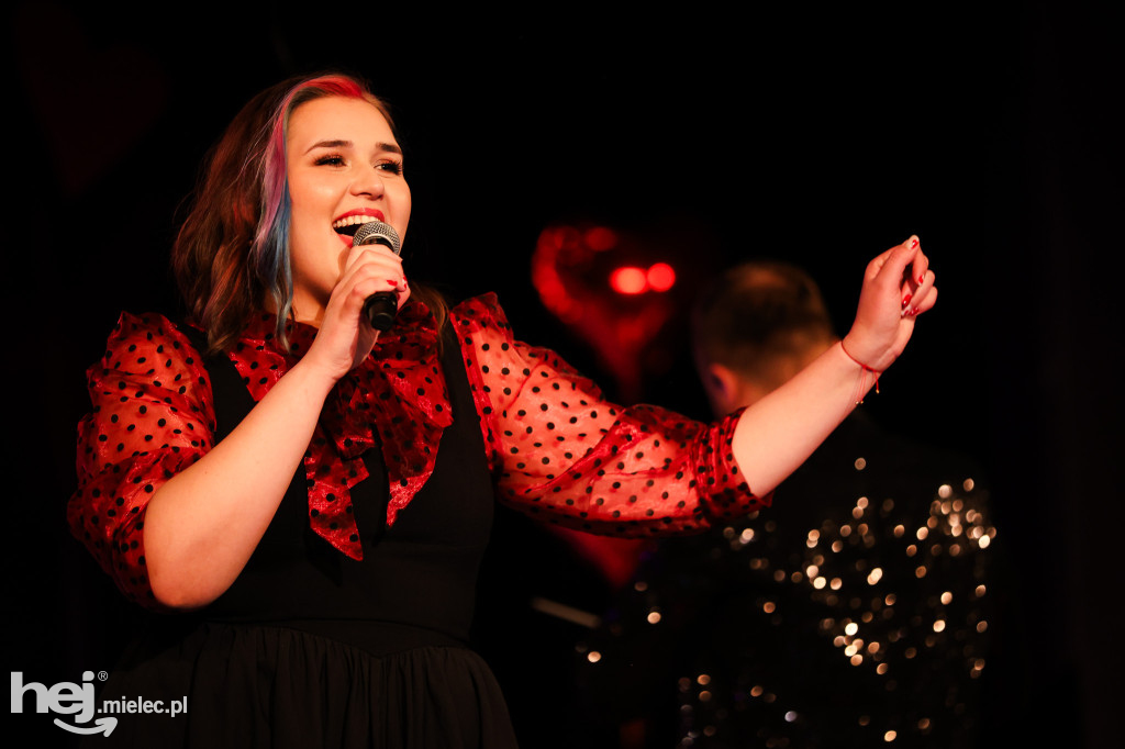 Koncert walentynkowy Mieleckiej Orkiestry Dętej