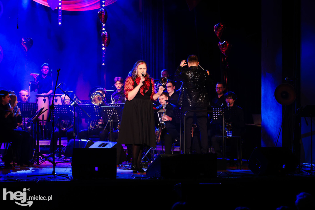 Koncert walentynkowy Mieleckiej Orkiestry Dętej