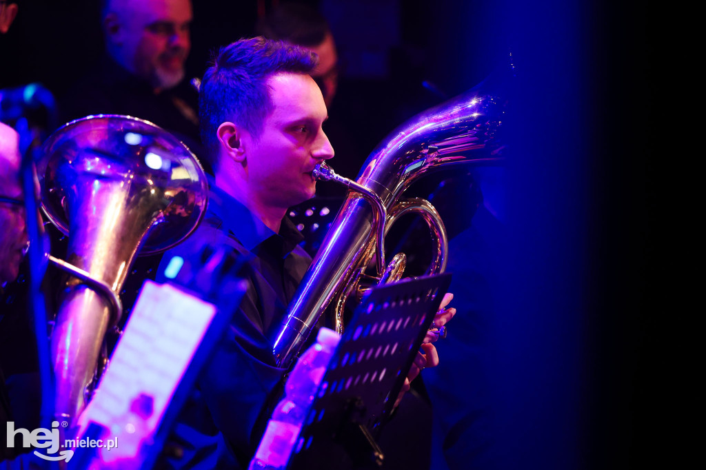 Koncert walentynkowy Mieleckiej Orkiestry Dętej