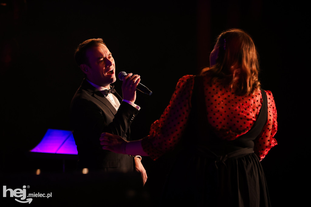 Koncert walentynkowy Mieleckiej Orkiestry Dętej