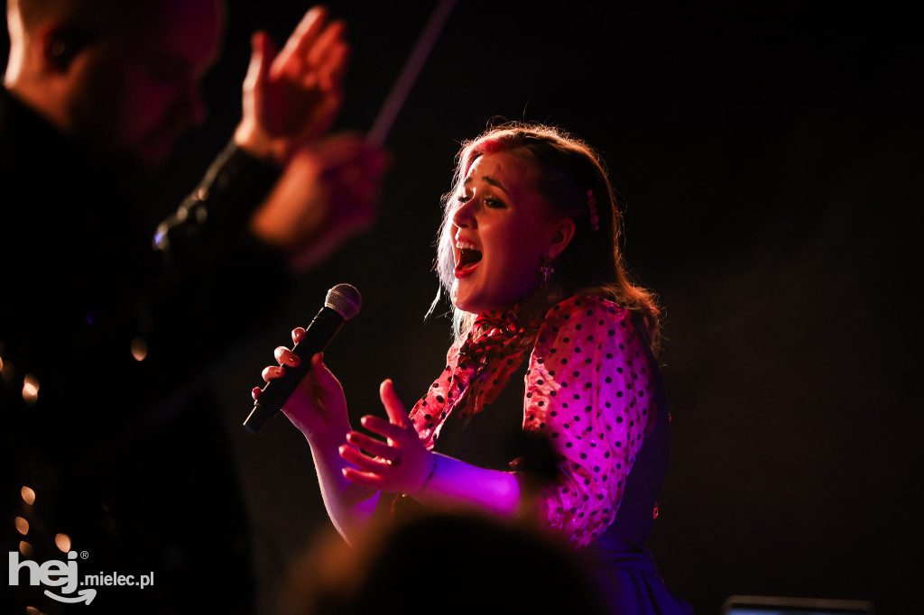 Koncert walentynkowy Mieleckiej Orkiestry Dętej