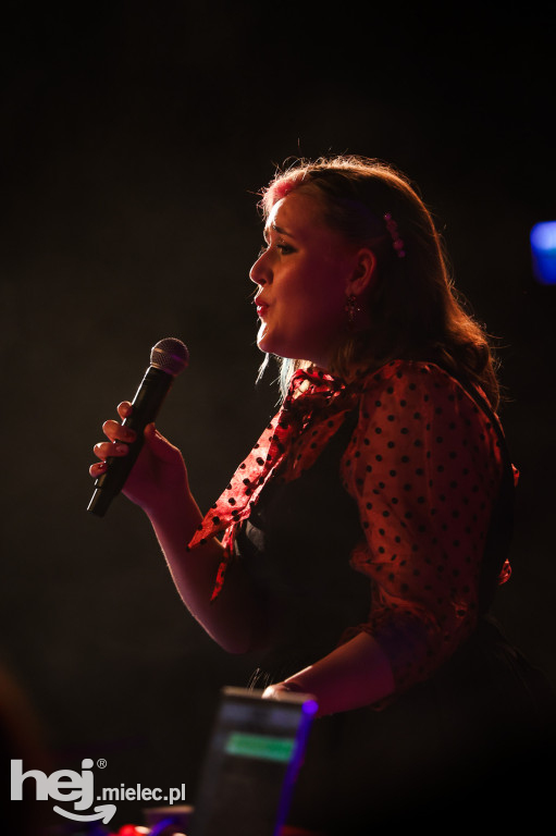 Koncert walentynkowy Mieleckiej Orkiestry Dętej