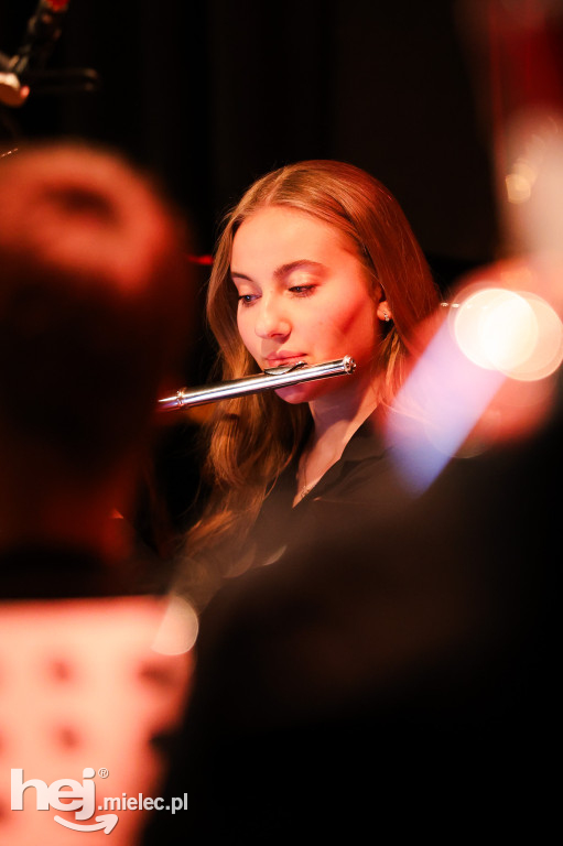 Koncert walentynkowy Mieleckiej Orkiestry Dętej