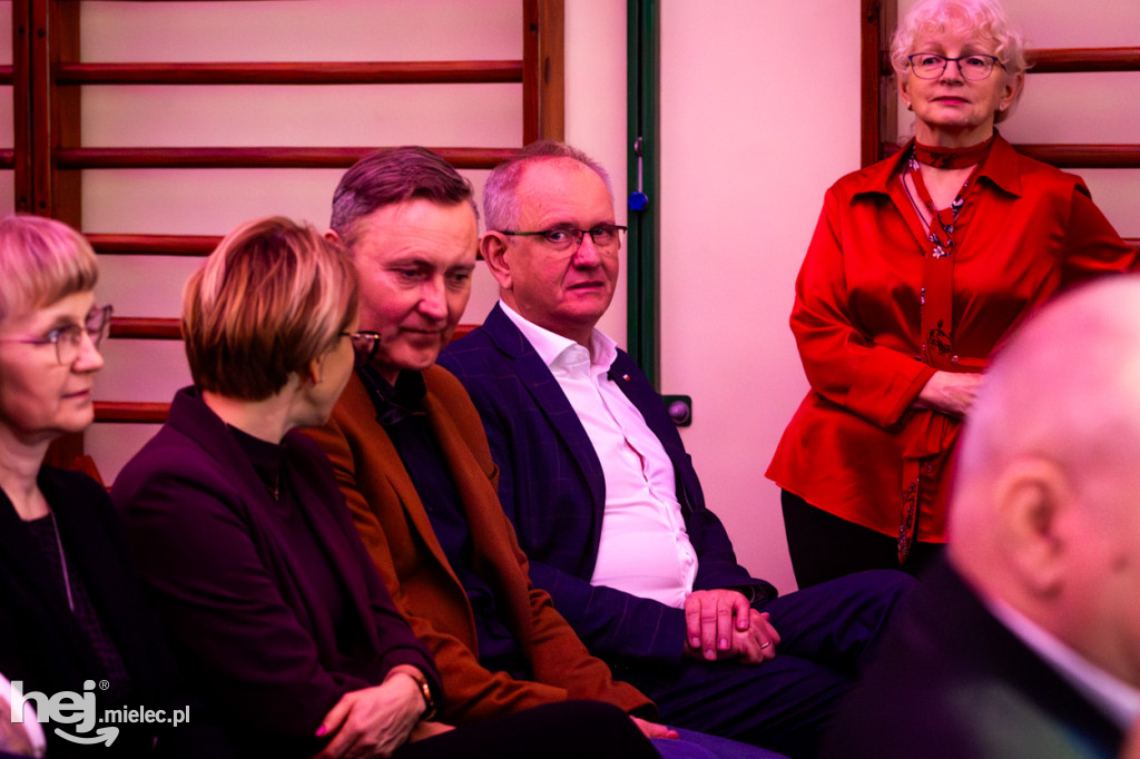 Podróże ze szkołą muzyczną w sali koncertowej I LO