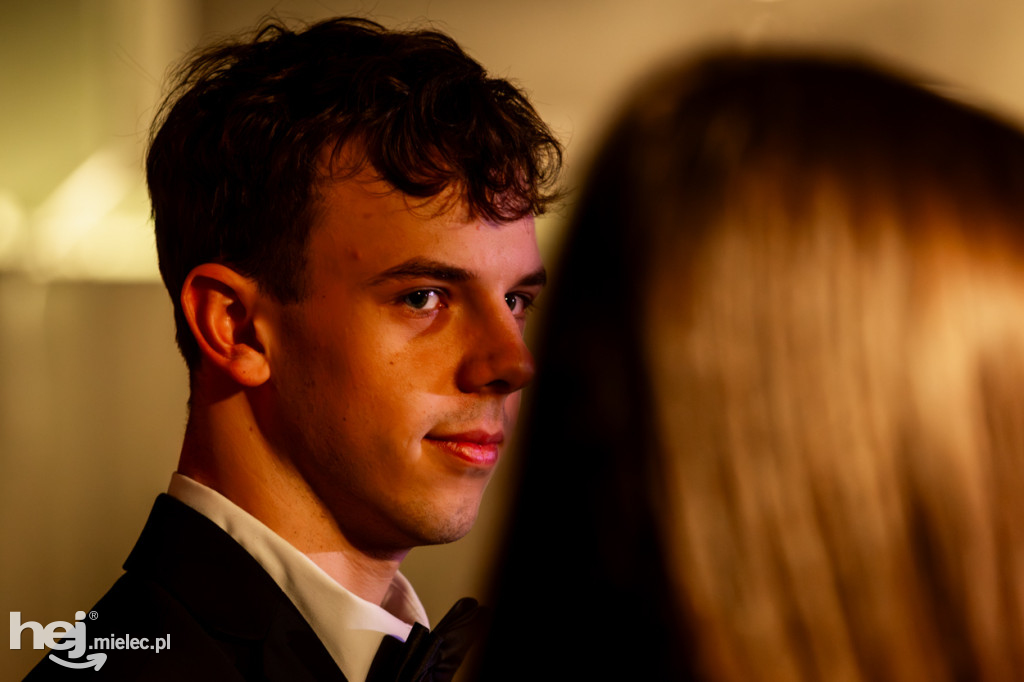 Podróże ze szkołą muzyczną w sali koncertowej I LO