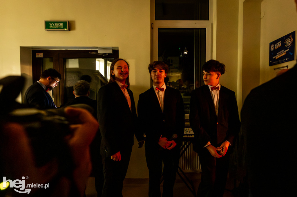 Podróże ze szkołą muzyczną w sali koncertowej I LO