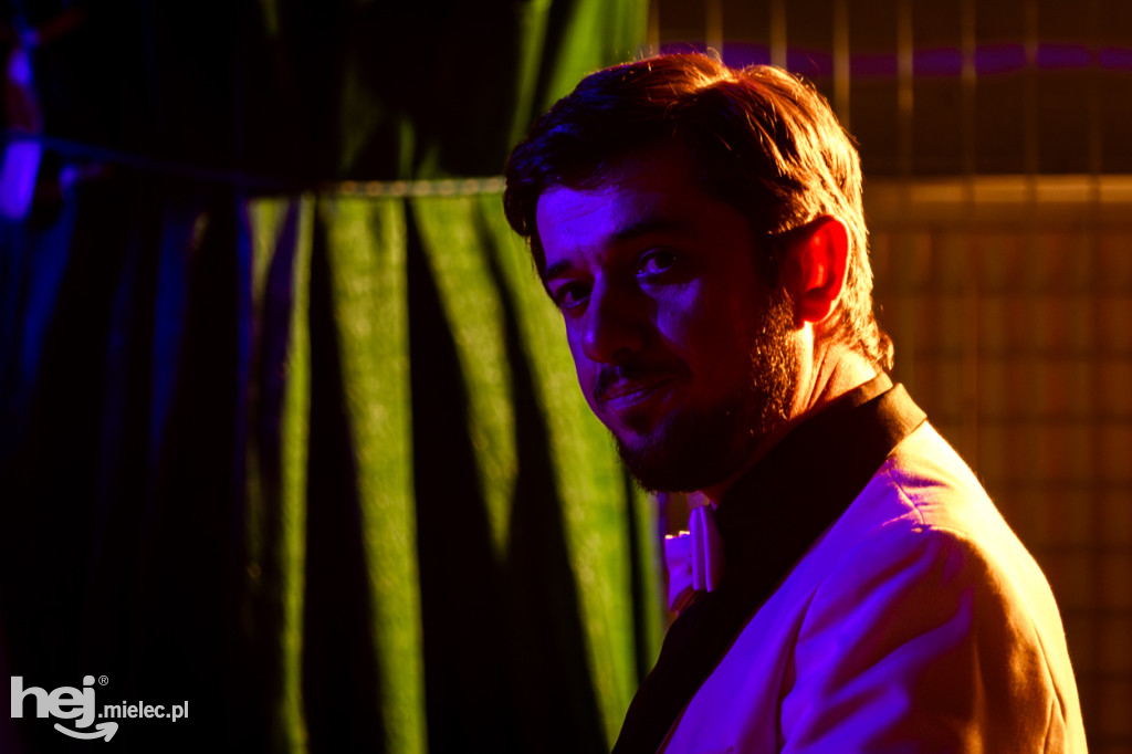 Podróże ze szkołą muzyczną w sali koncertowej I LO