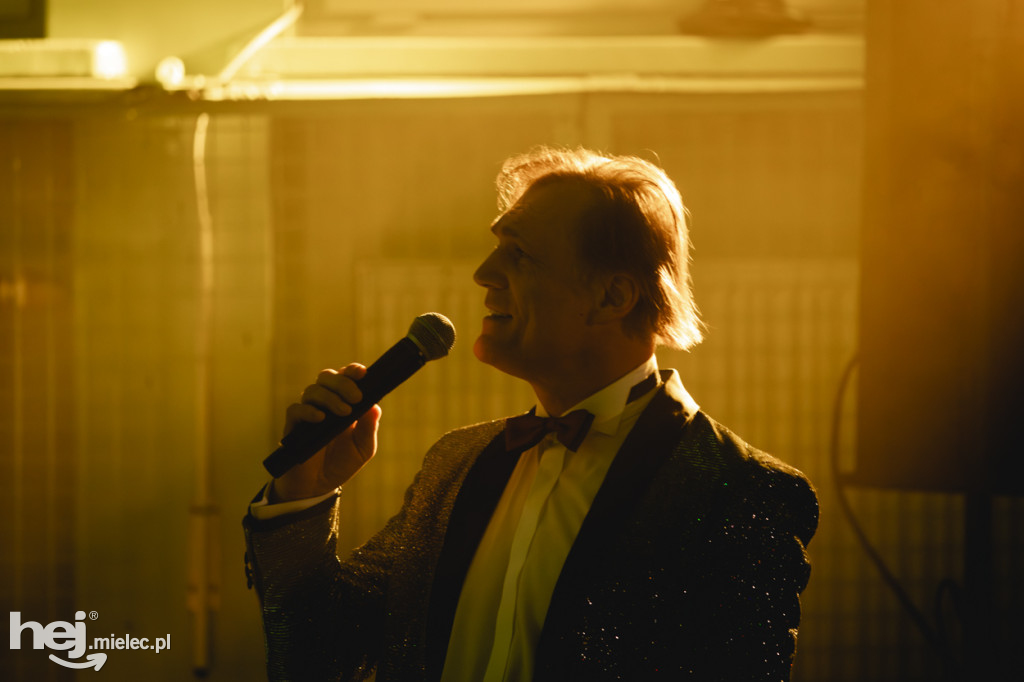 Podróże ze szkołą muzyczną w sali koncertowej I LO