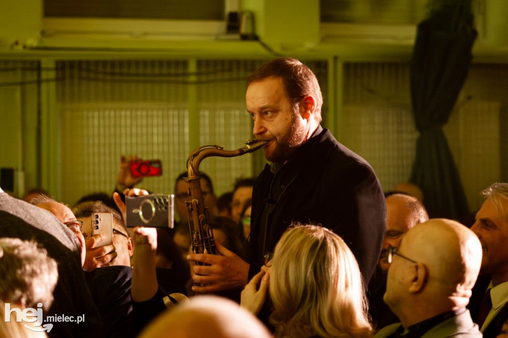 Podróże ze szkołą muzyczną w sali koncertowej I LO