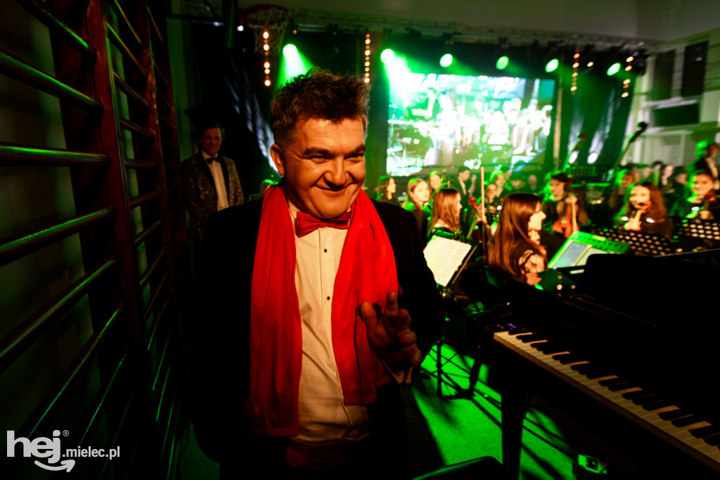 Podróże ze szkołą muzyczną w sali koncertowej I LO