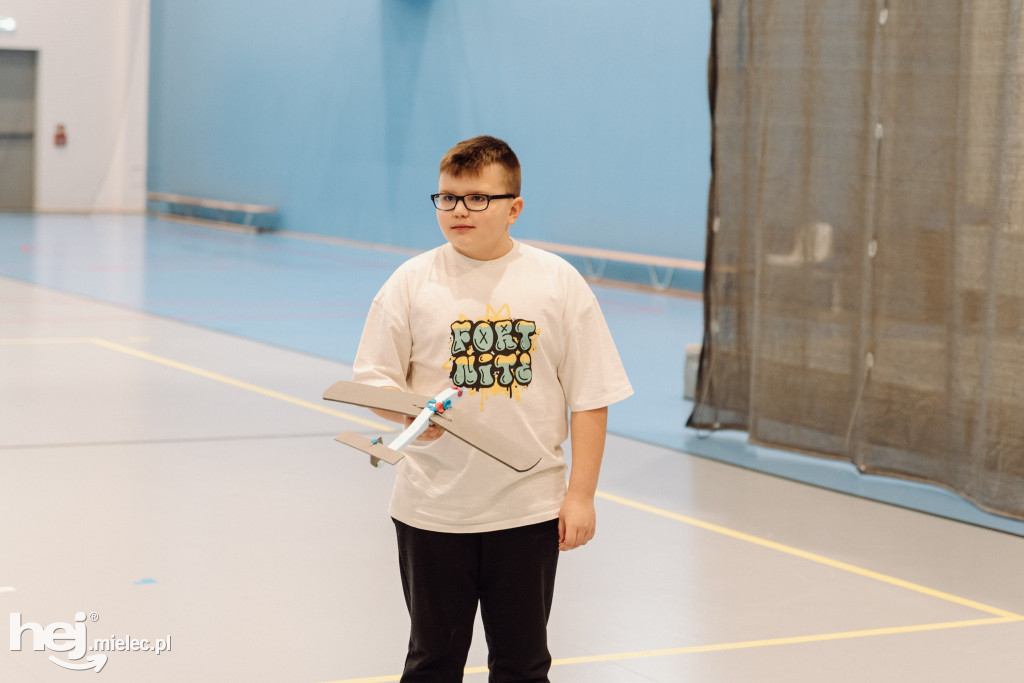 Lotnicza przygoda na półkoloniach MOSiR