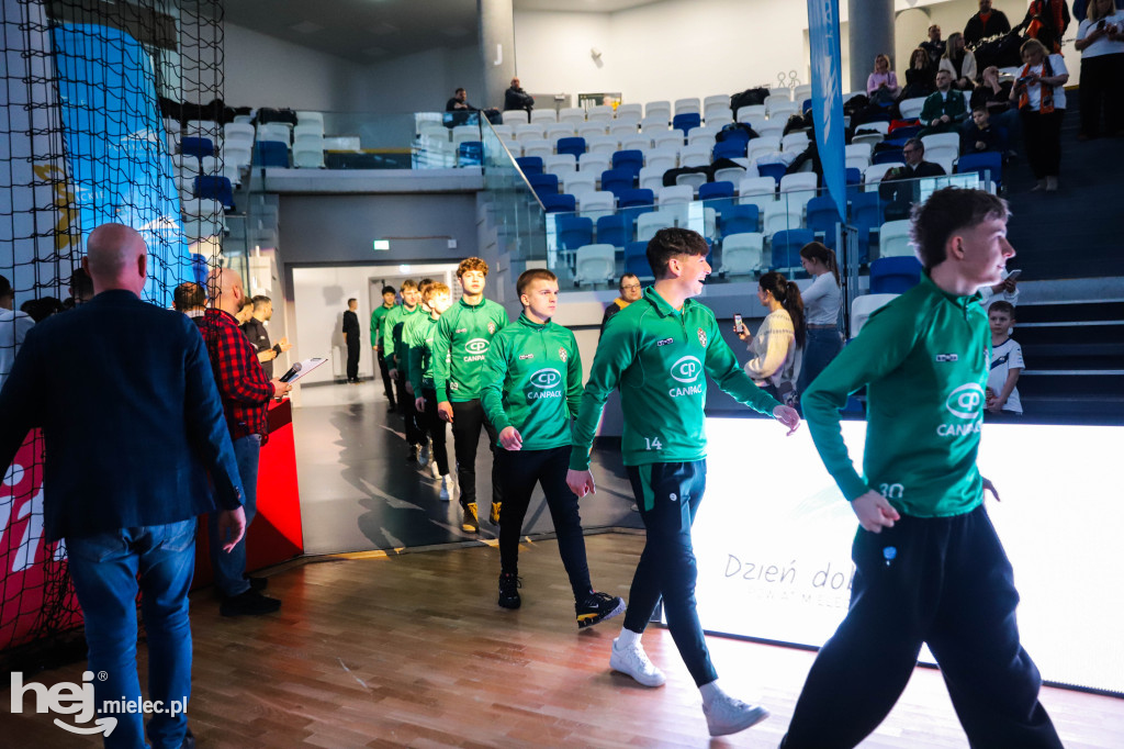 Uroczyste otwarcie Młodzieżowych Mistrzostw Polski U-19 w futsalu w Mielcu